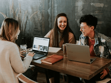 The Internship Knowledge Hub